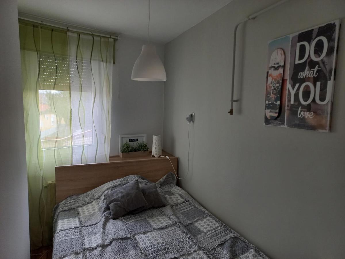 Berik Apartman 페치 외부 사진